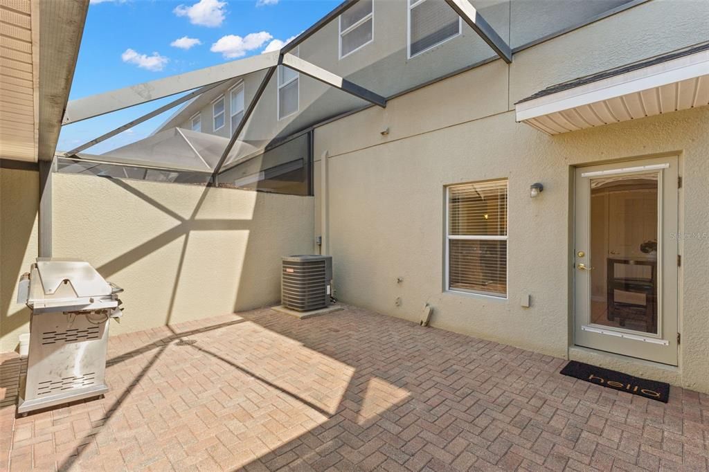 En Renta: $2,750 (3 camas, 2 baños, 1520 Pies cuadrados)