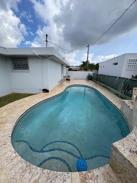 На продажу: $550,000 (3 спален, 3 ванн, 2266 Квадратных фут)