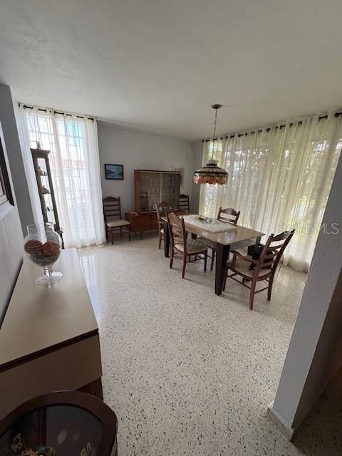 На продажу: $550,000 (3 спален, 3 ванн, 2266 Квадратных фут)