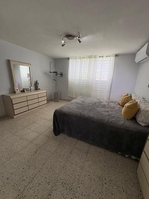 На продажу: $550,000 (3 спален, 3 ванн, 2266 Квадратных фут)