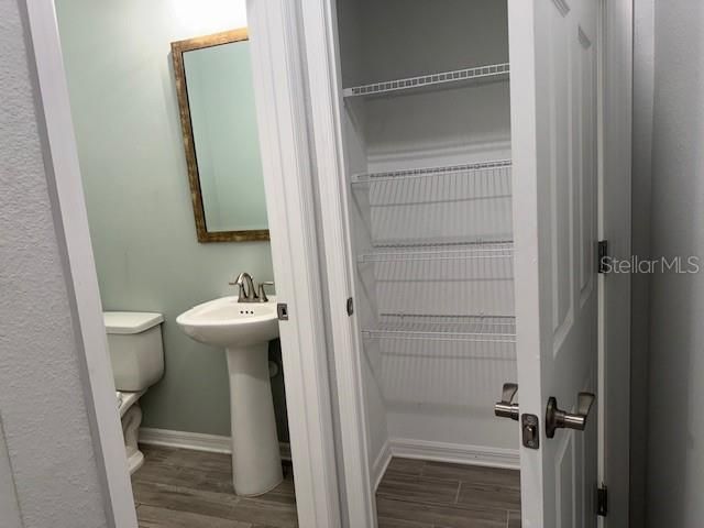 В аренду: $2,500 (3 спален, 2 ванн, 1910 Квадратных фут)