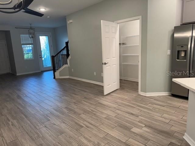 В аренду: $2,500 (3 спален, 2 ванн, 1910 Квадратных фут)