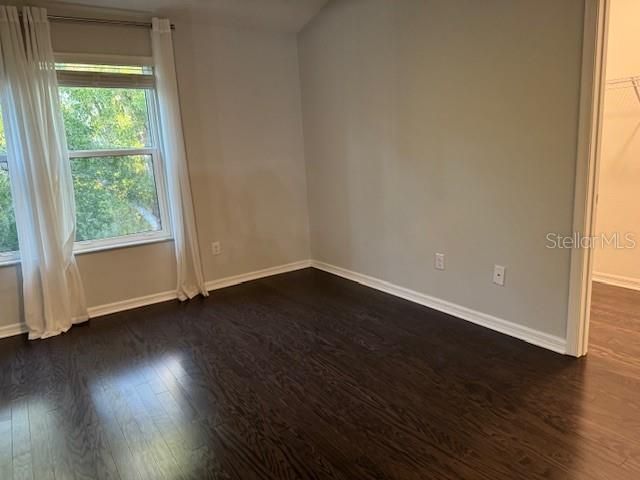 В аренду: $2,500 (3 спален, 2 ванн, 1910 Квадратных фут)