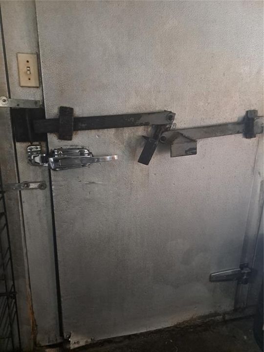 For Sale: $1,200,000 (0 beds, 0 baths, 2400 Square Feet)