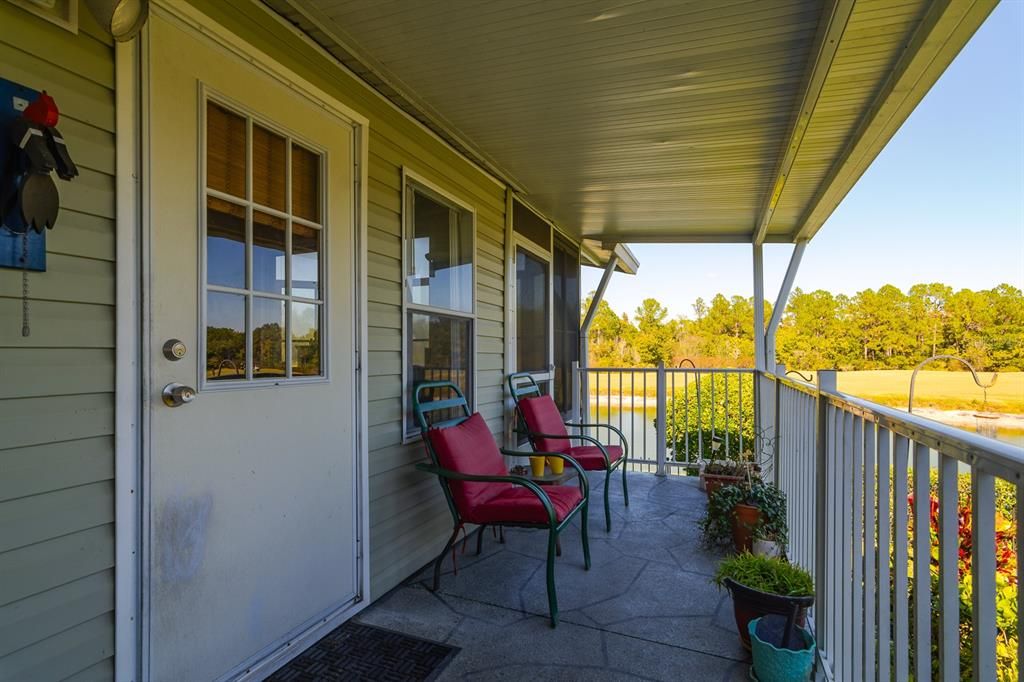 待售: $225,000 (2 贝兹, 2 浴室, 1134 平方英尺)