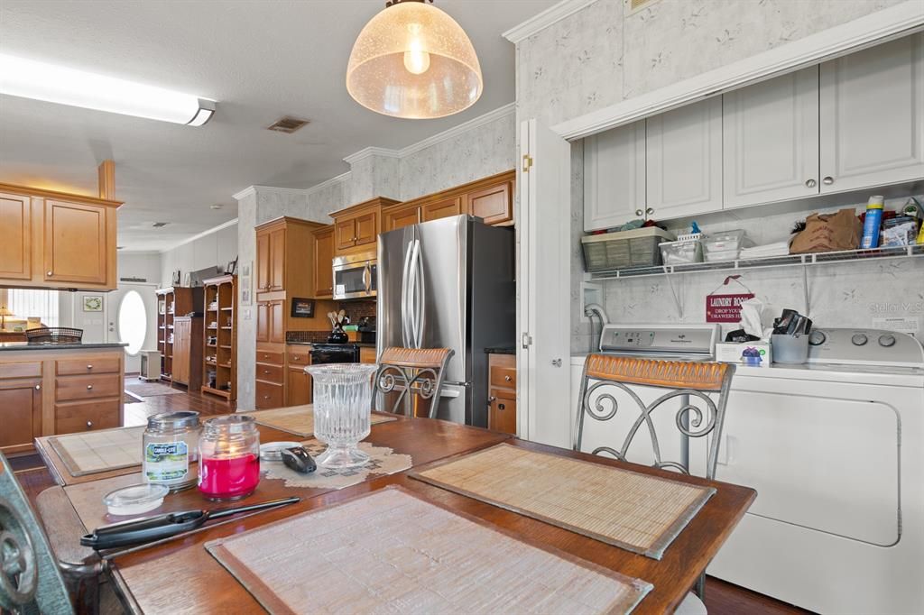 待售: $225,000 (2 贝兹, 2 浴室, 1134 平方英尺)