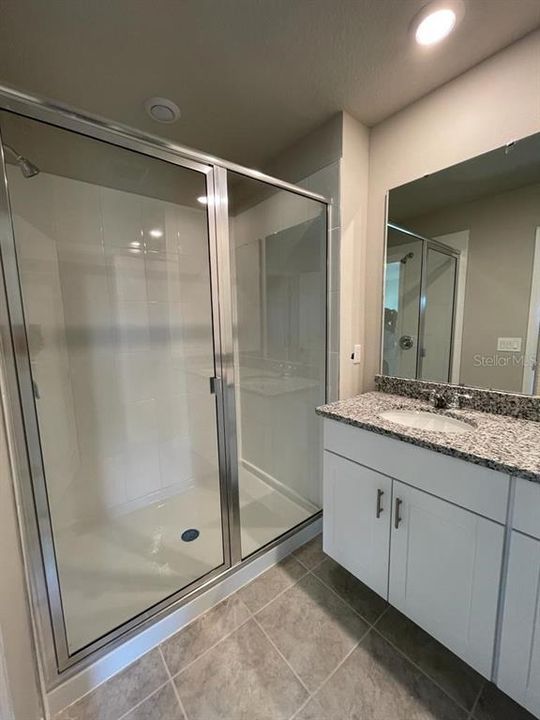 出租: $1,950 (3 贝兹, 2 浴室, 1496 平方英尺)