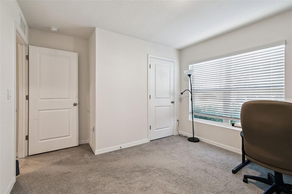 En Venta: $440,000 (4 camas, 2 baños, 1846 Pies cuadrados)