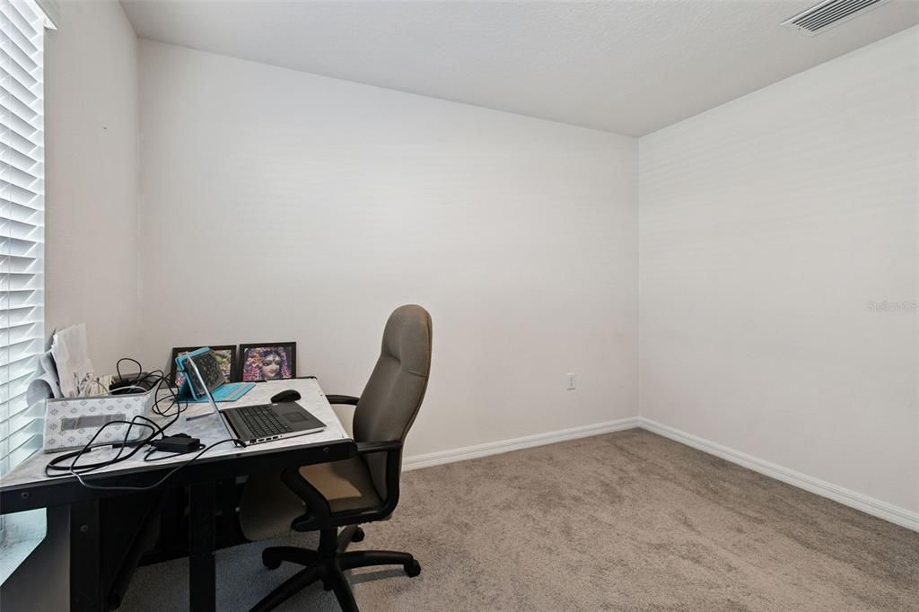 En Venta: $440,000 (4 camas, 2 baños, 1846 Pies cuadrados)