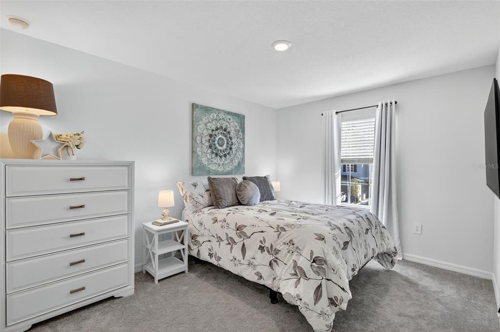 На продажу: $245,000 (2 спален, 2 ванн, 1540 Квадратных фут)