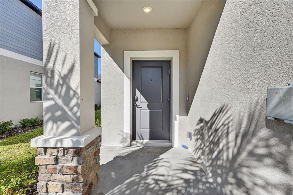 На продажу: $245,000 (2 спален, 2 ванн, 1540 Квадратных фут)