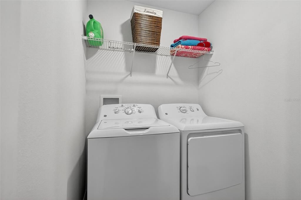 На продажу: $245,000 (2 спален, 2 ванн, 1540 Квадратных фут)