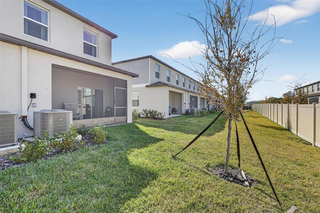 На продажу: $245,000 (2 спален, 2 ванн, 1540 Квадратных фут)