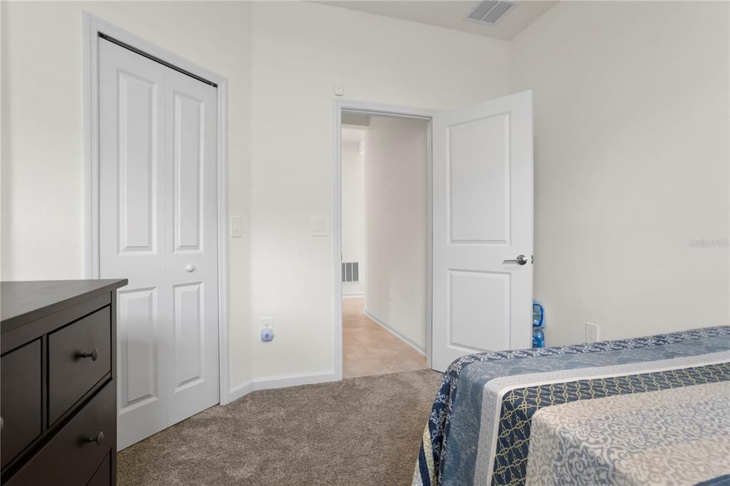 For Rent: $2,395 (4 beds, 2 baths, 1884 Square Feet)