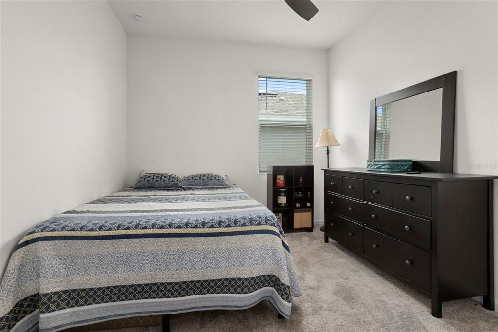 For Rent: $2,395 (4 beds, 2 baths, 1884 Square Feet)