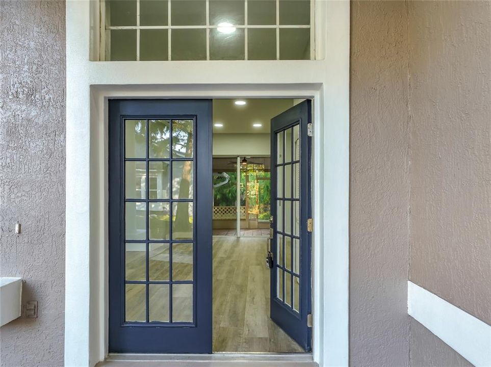 En Venta: $530,000 (3 camas, 2 baños, 2047 Pies cuadrados)