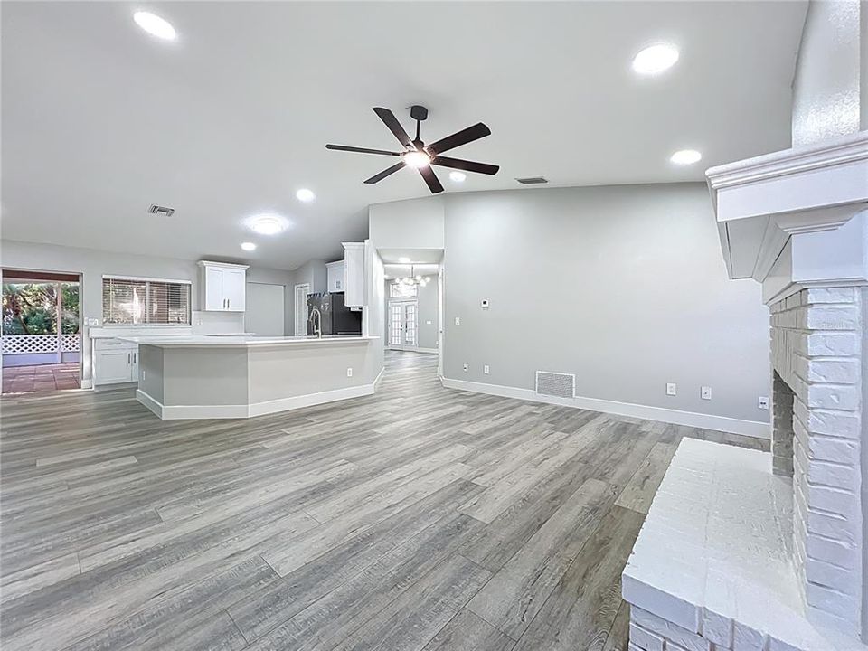 En Venta: $530,000 (3 camas, 2 baños, 2047 Pies cuadrados)