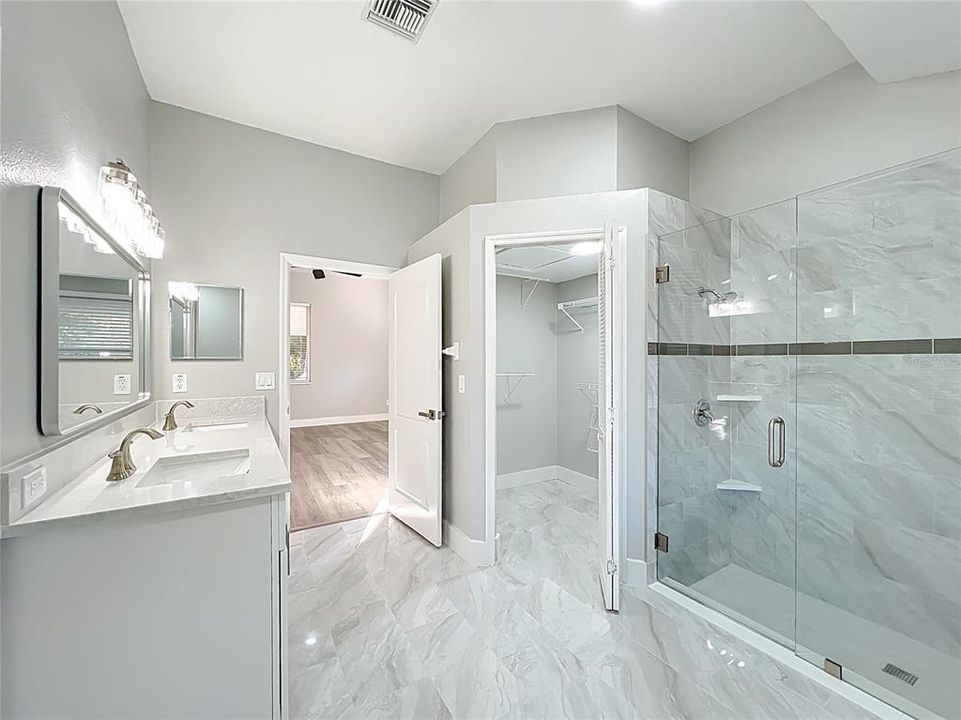 En Venta: $530,000 (3 camas, 2 baños, 2047 Pies cuadrados)