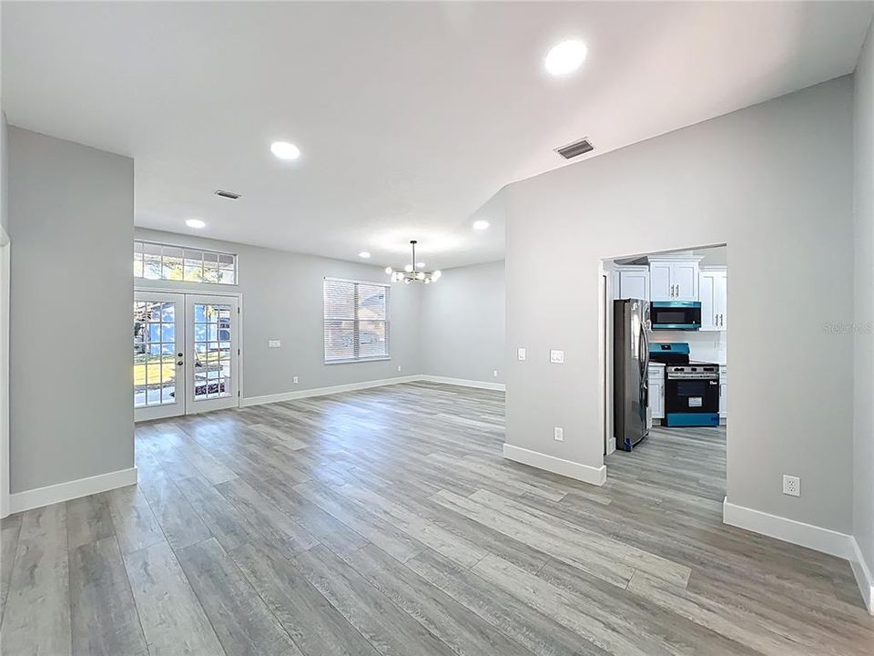 En Venta: $530,000 (3 camas, 2 baños, 2047 Pies cuadrados)