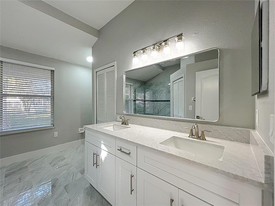 En Venta: $530,000 (3 camas, 2 baños, 2047 Pies cuadrados)