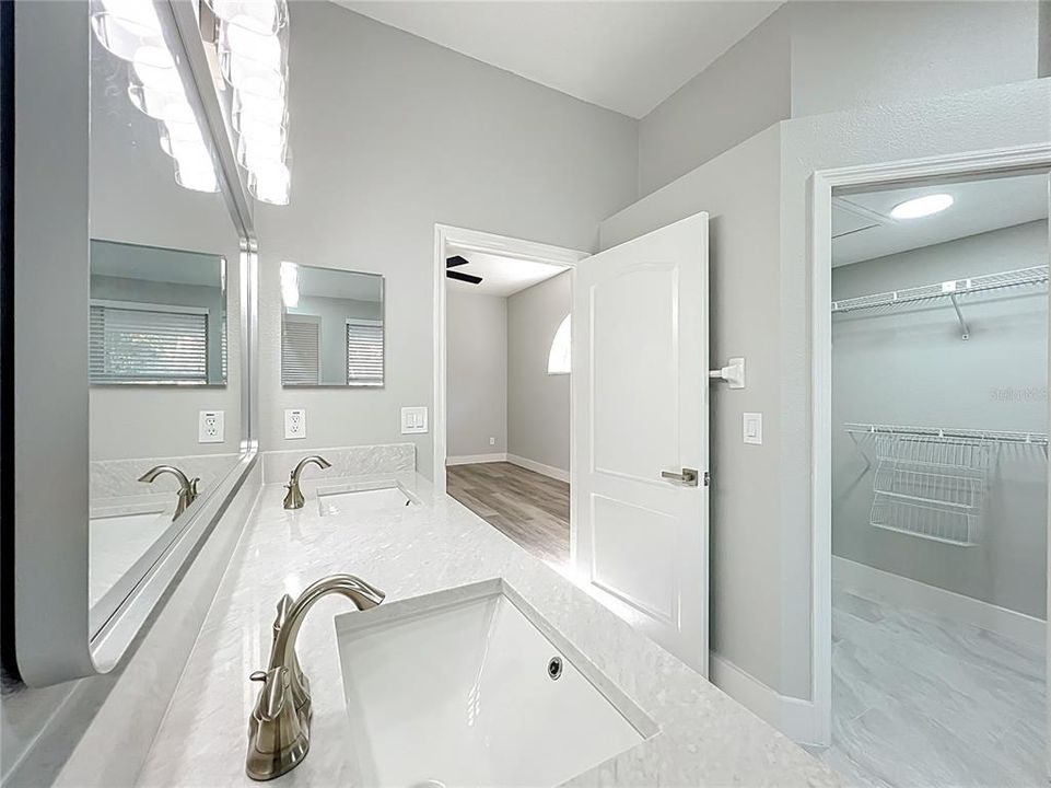 En Venta: $530,000 (3 camas, 2 baños, 2047 Pies cuadrados)