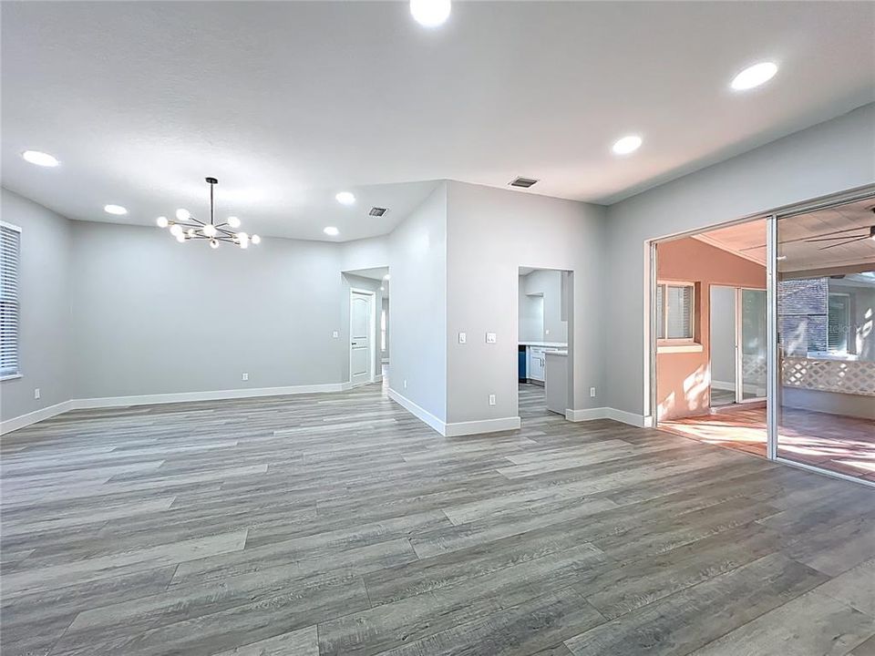 En Venta: $530,000 (3 camas, 2 baños, 2047 Pies cuadrados)