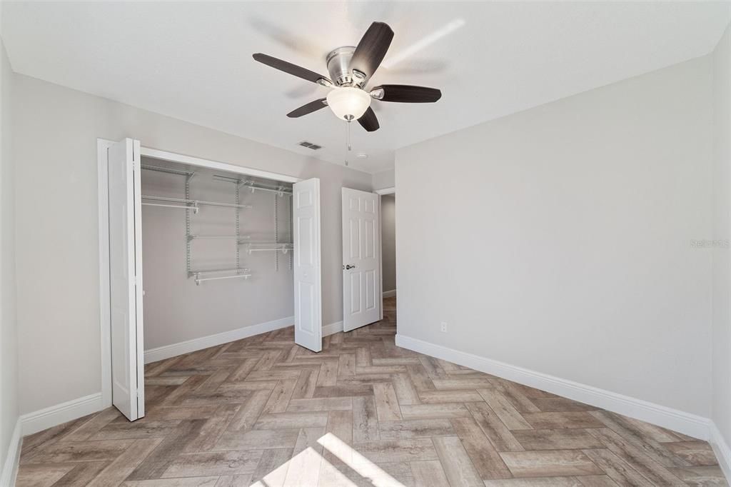 Active With Contract: $394,000 (4 beds, 2 baths, 1539 Square Feet)