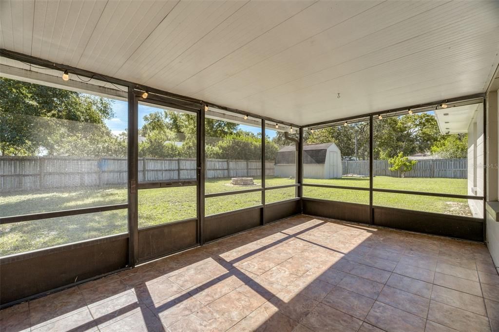 Active With Contract: $394,000 (4 beds, 2 baths, 1539 Square Feet)