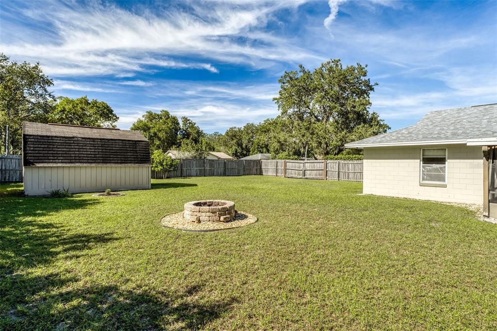 Active With Contract: $394,000 (4 beds, 2 baths, 1539 Square Feet)