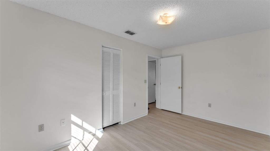 En Venta: $225,000 (3 camas, 2 baños, 1120 Pies cuadrados)