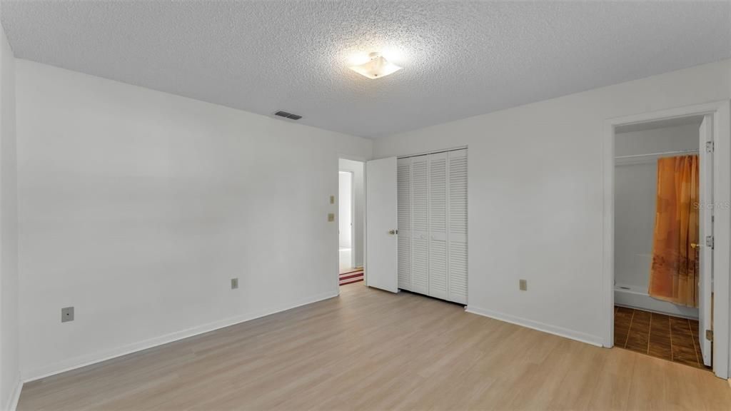 En Venta: $225,000 (3 camas, 2 baños, 1120 Pies cuadrados)