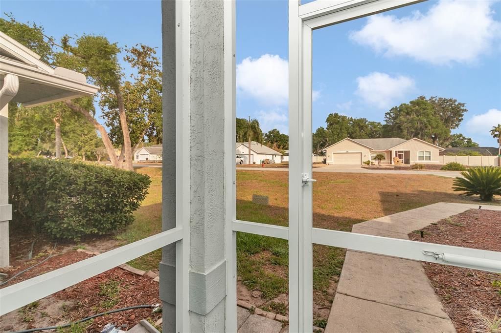 En Venta: $390,000 (3 camas, 3 baños, 2314 Pies cuadrados)