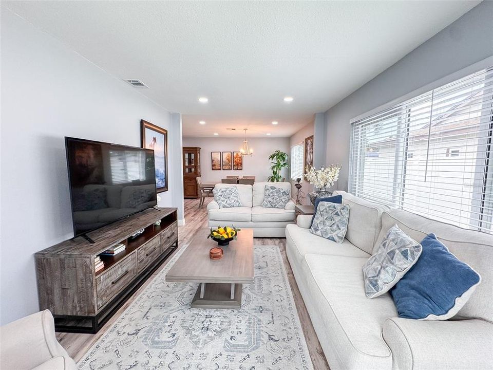 待售: $519,900 (3 贝兹, 2 浴室, 1419 平方英尺)