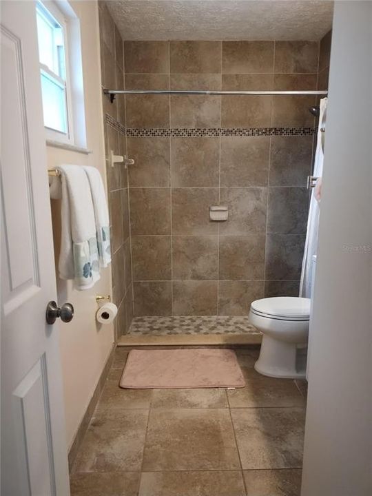 На продажу: $345,000 (3 спален, 2 ванн, 1222 Квадратных фут)