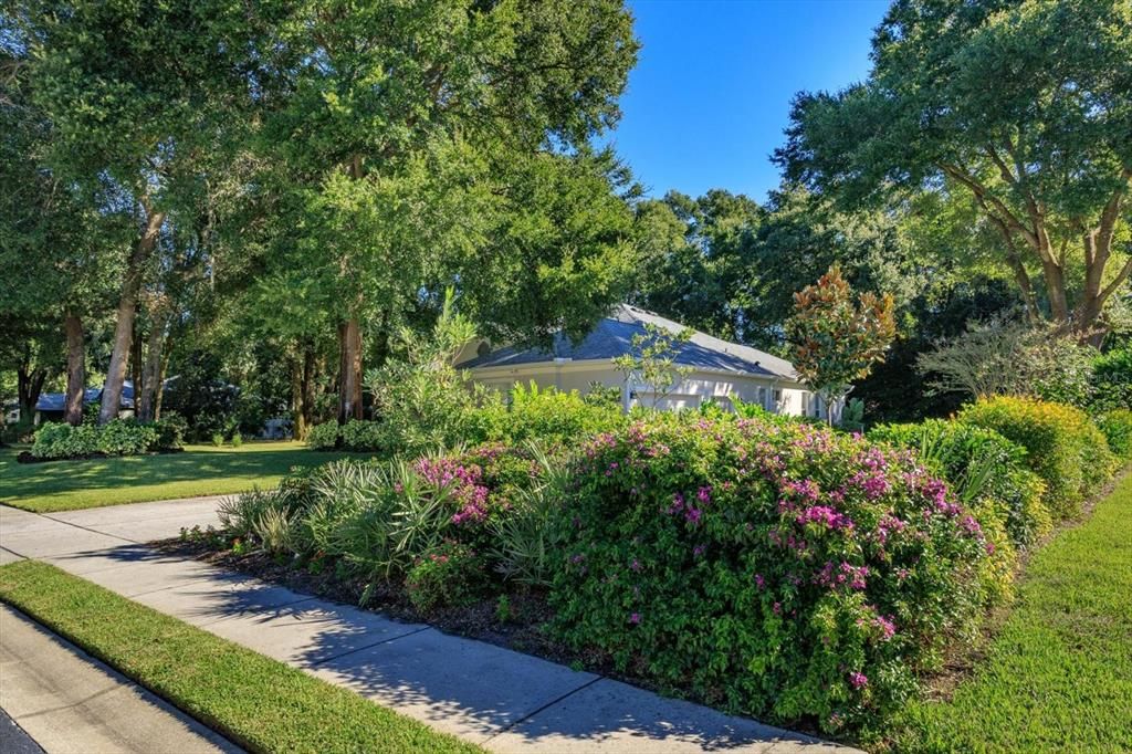 待售: $823,100 (4 贝兹, 3 浴室, 2584 平方英尺)