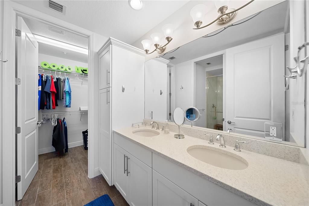 Activo con contrato: $725,000 (3 camas, 3 baños, 1664 Pies cuadrados)