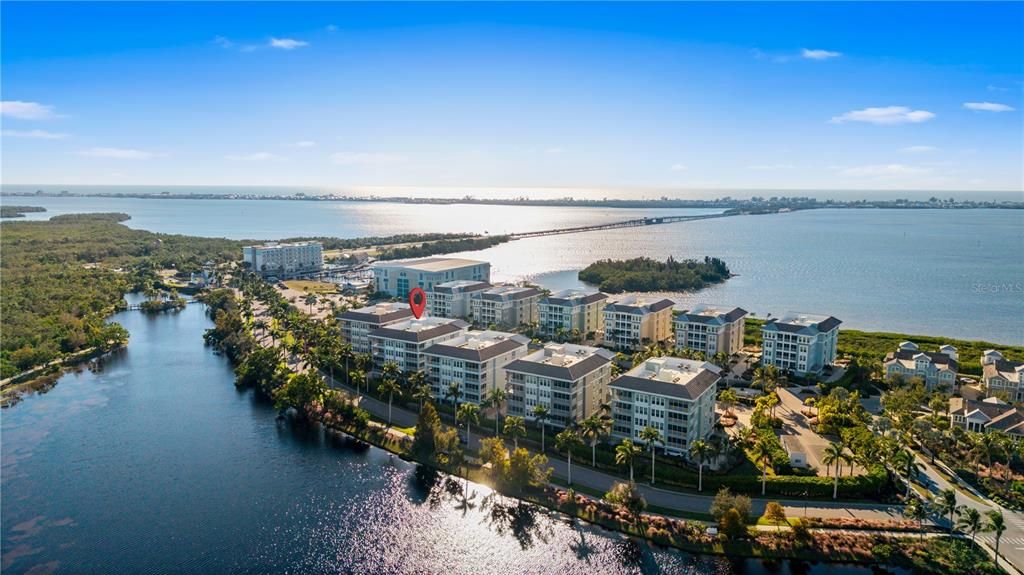 Activo con contrato: $725,000 (3 camas, 3 baños, 1664 Pies cuadrados)