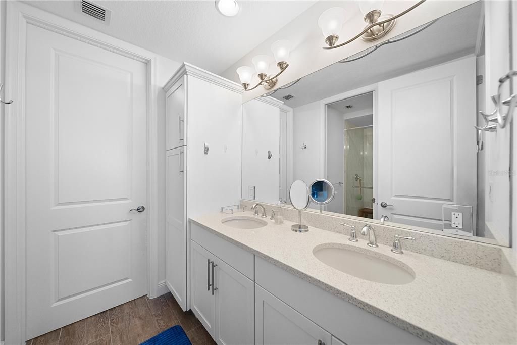 Activo con contrato: $725,000 (3 camas, 3 baños, 1664 Pies cuadrados)