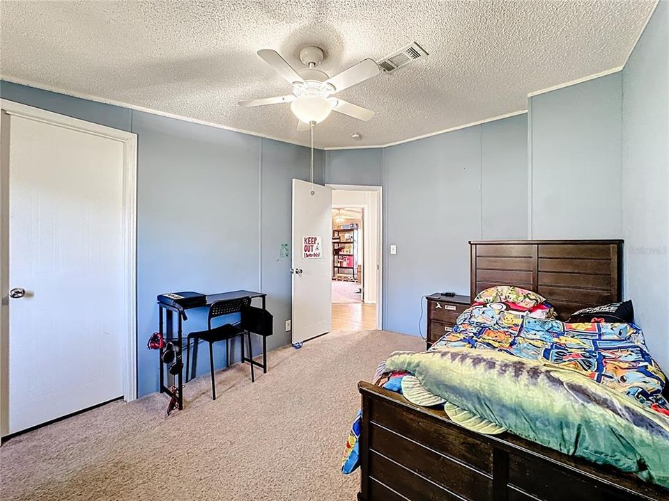 For Sale: $295,000 (4 beds, 2 baths, 2280 Square Feet)