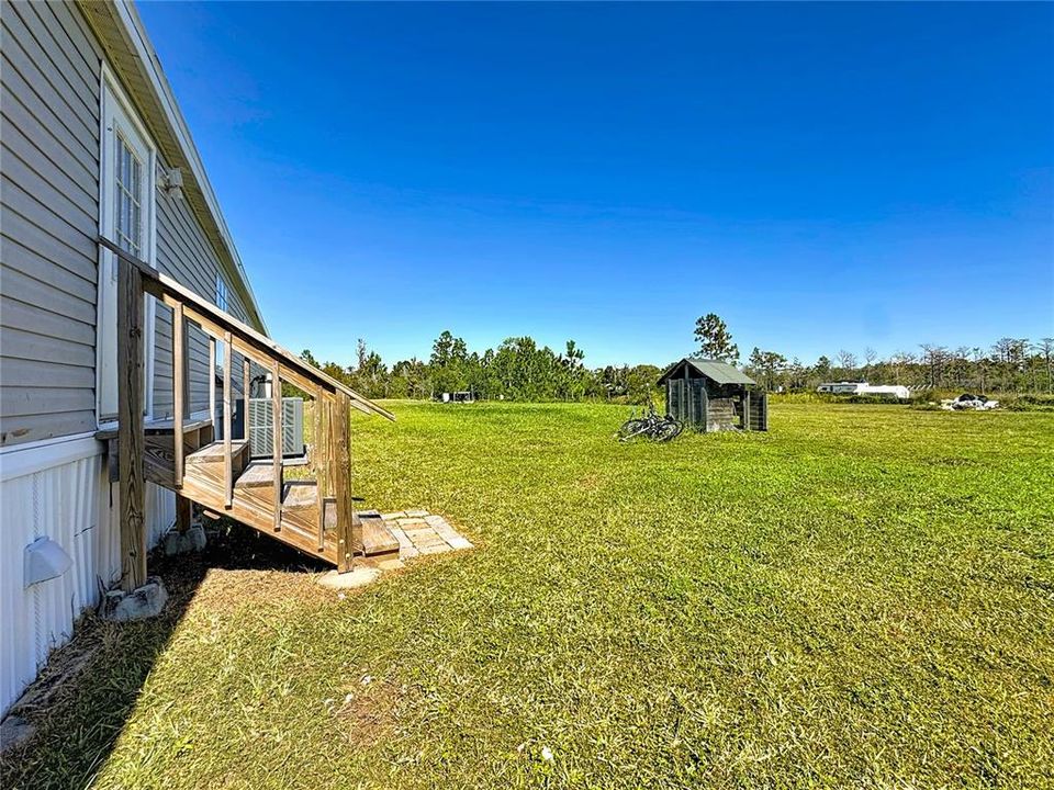 For Sale: $295,000 (4 beds, 2 baths, 2280 Square Feet)