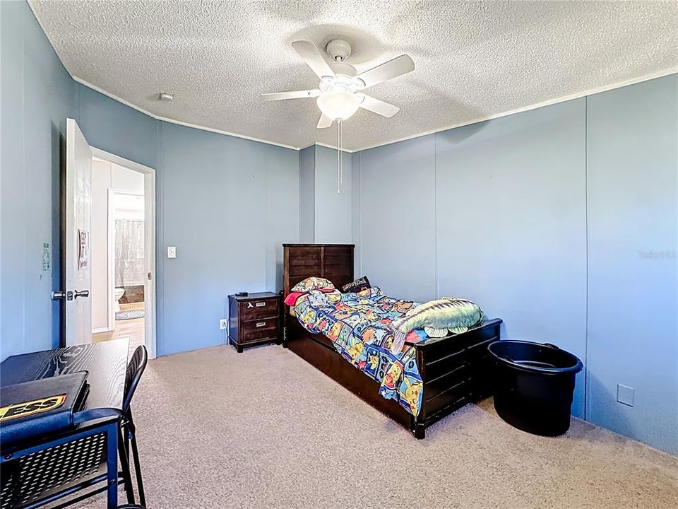 For Sale: $295,000 (4 beds, 2 baths, 2280 Square Feet)