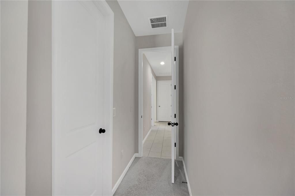 待售: $475,000 (4 贝兹, 3 浴室, 2378 平方英尺)