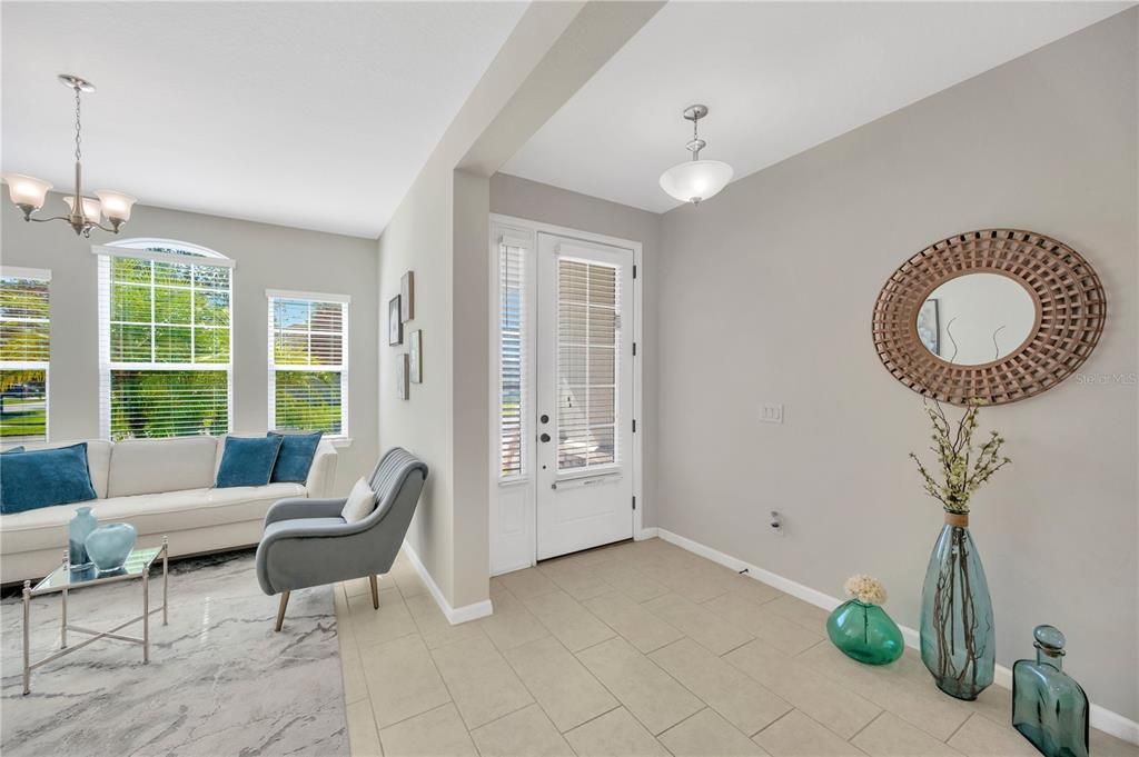 待售: $475,000 (4 贝兹, 3 浴室, 2378 平方英尺)