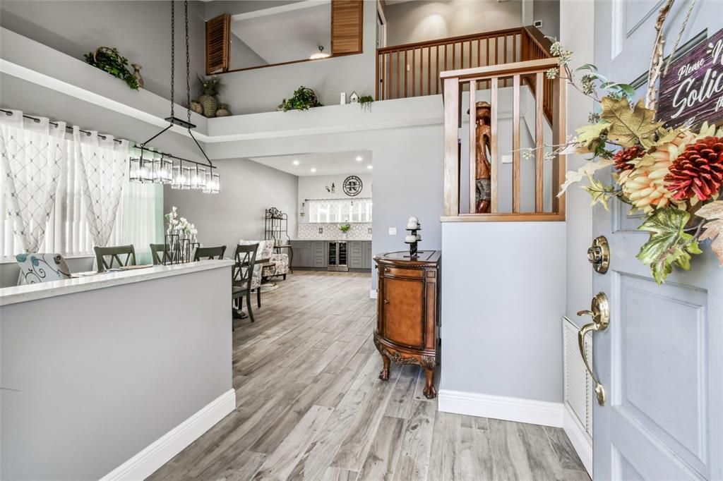 For Sale: $599,900 (4 beds, 2 baths, 2124 Square Feet)