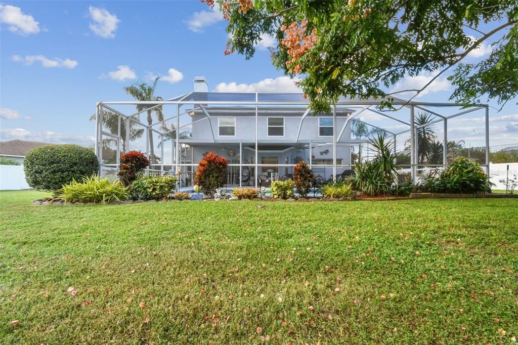 For Sale: $599,900 (4 beds, 2 baths, 2124 Square Feet)