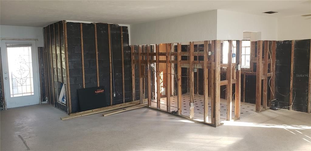 Activo con contrato: $829,000 (2 camas, 2 baños, 1512 Pies cuadrados)