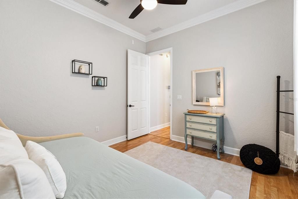 待售: $499,900 (3 贝兹, 2 浴室, 2339 平方英尺)