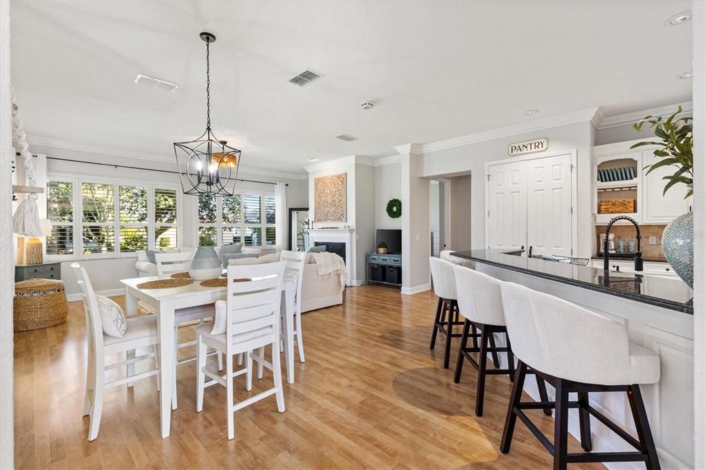 待售: $499,900 (3 贝兹, 2 浴室, 2339 平方英尺)