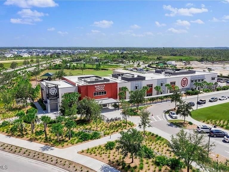 待售: $615,000 (3 贝兹, 3 浴室, 2444 平方英尺)