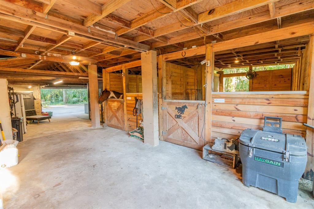 For Sale: $775,000 (3 beds, 2 baths, 1744 Square Feet)